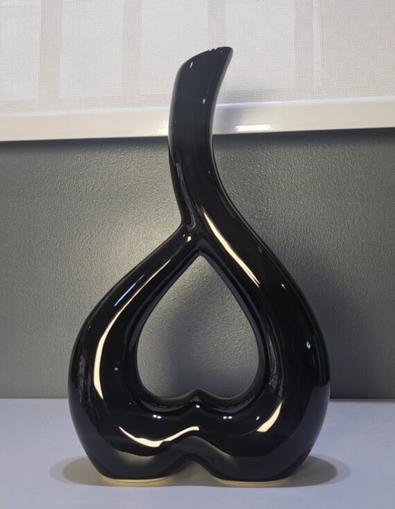 Rotated Love vase