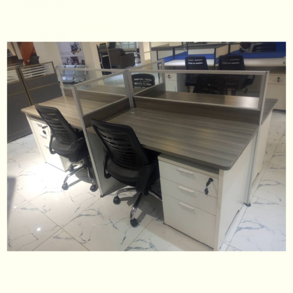 4 Seater Office Workstation