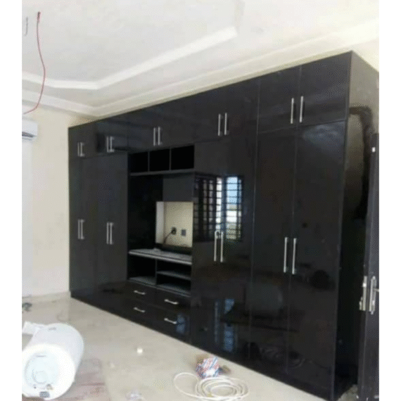 Black wood Wardrobe
