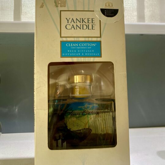 Clean Cotton Yankee Candle